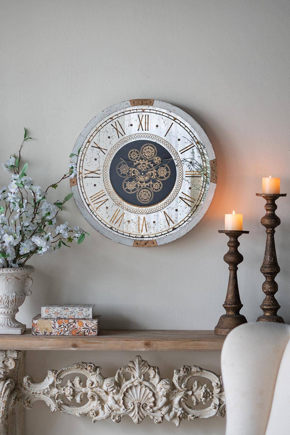 D25x3" Round Gear Clock with Distressed White Finish 1EA/CTN