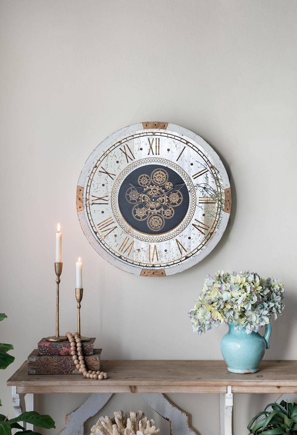 D25x3" Round Gear Clock with Distressed White Finish 1EA/CTN