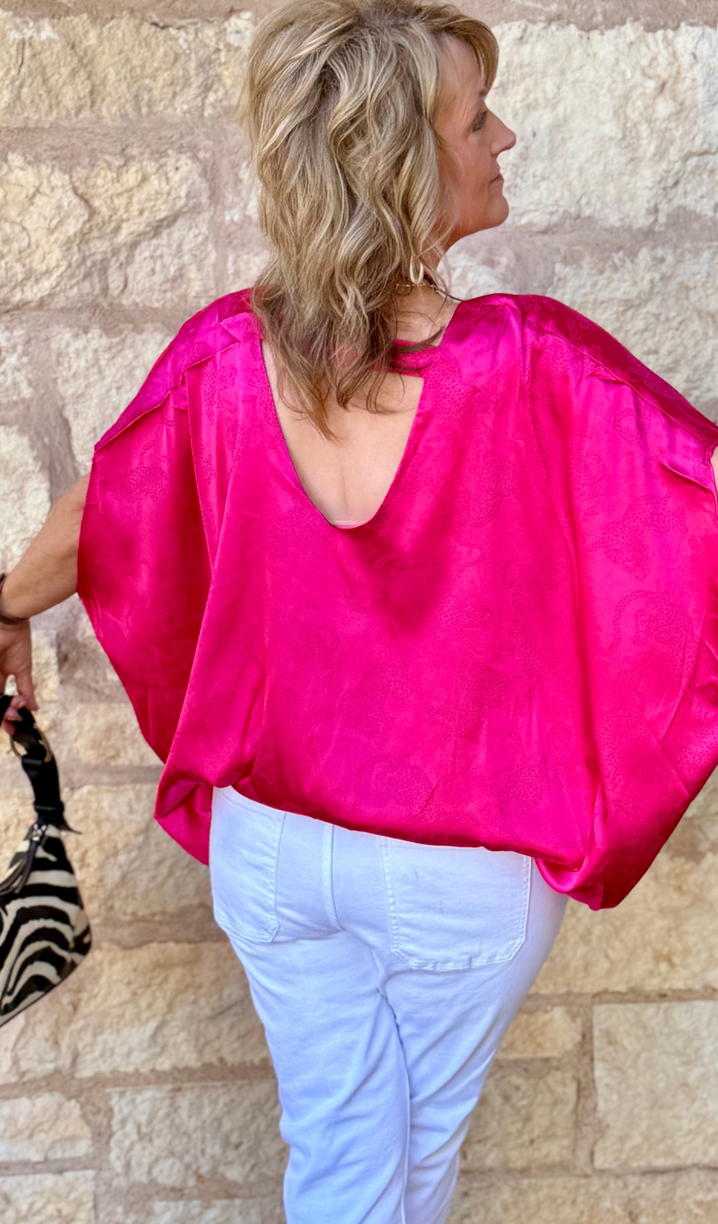 UMGEE-Satin V-Neck Blouse